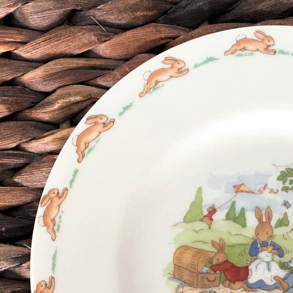 Royal Doulton Bunnykins Plate in Picnic Scene Pattern - Picture 5 of 8